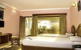 Hotel Sea Breeze Mahabalipuram